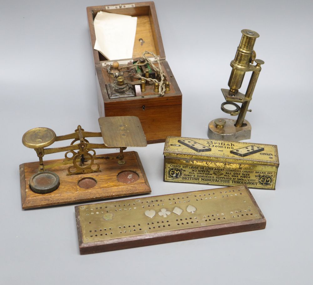 A small microscope, a pair of brass letter scales, etc
